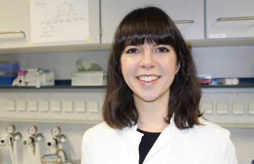 Lara Thieme in her laboratory